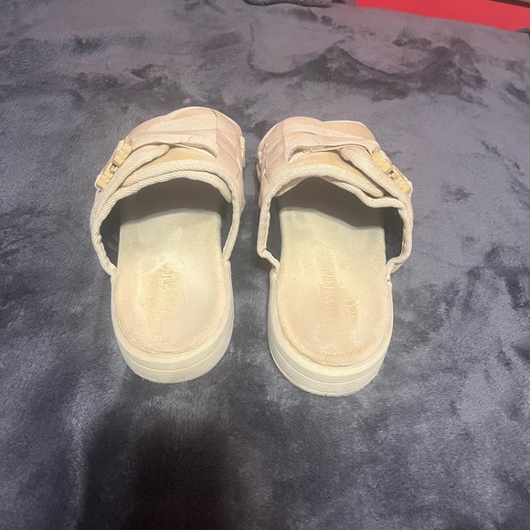 Sandstorm Draco Slides (US 9.5) - Picture 4 of 5